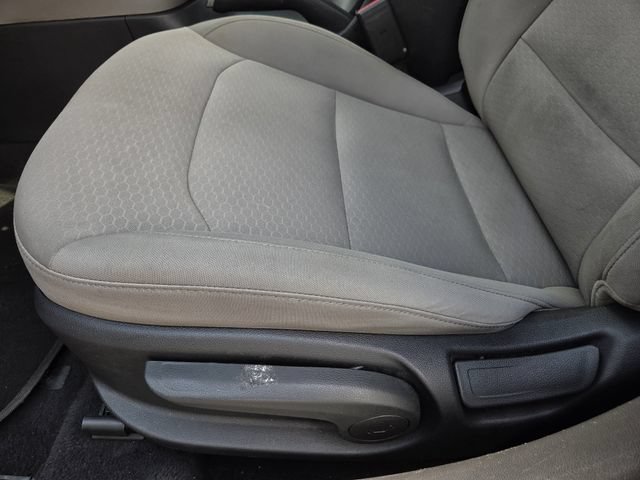 Used 2020 Hyundai Elantra SEL FWD image 14