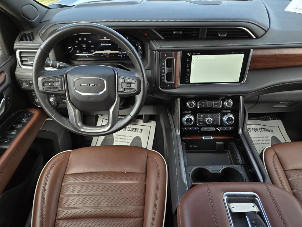 Used 2023 GMC Yukon XL Denali Ultimate AWD/4WD image 25