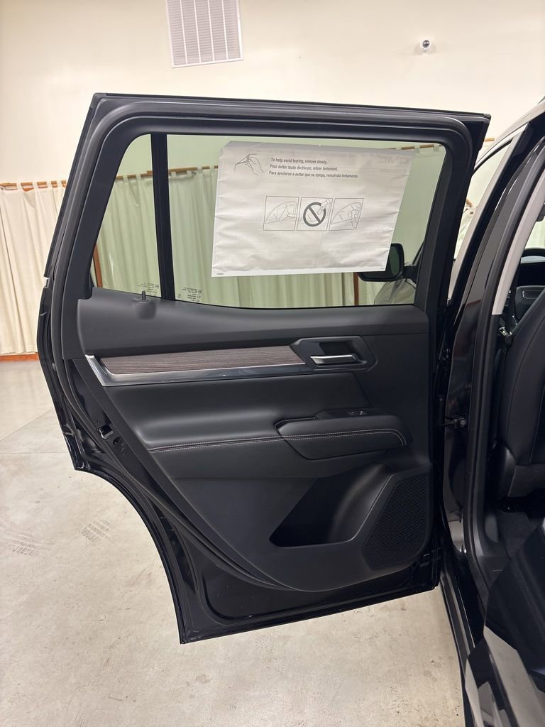 New 2026 GMC Terrain Denali AWD/4WD image 23