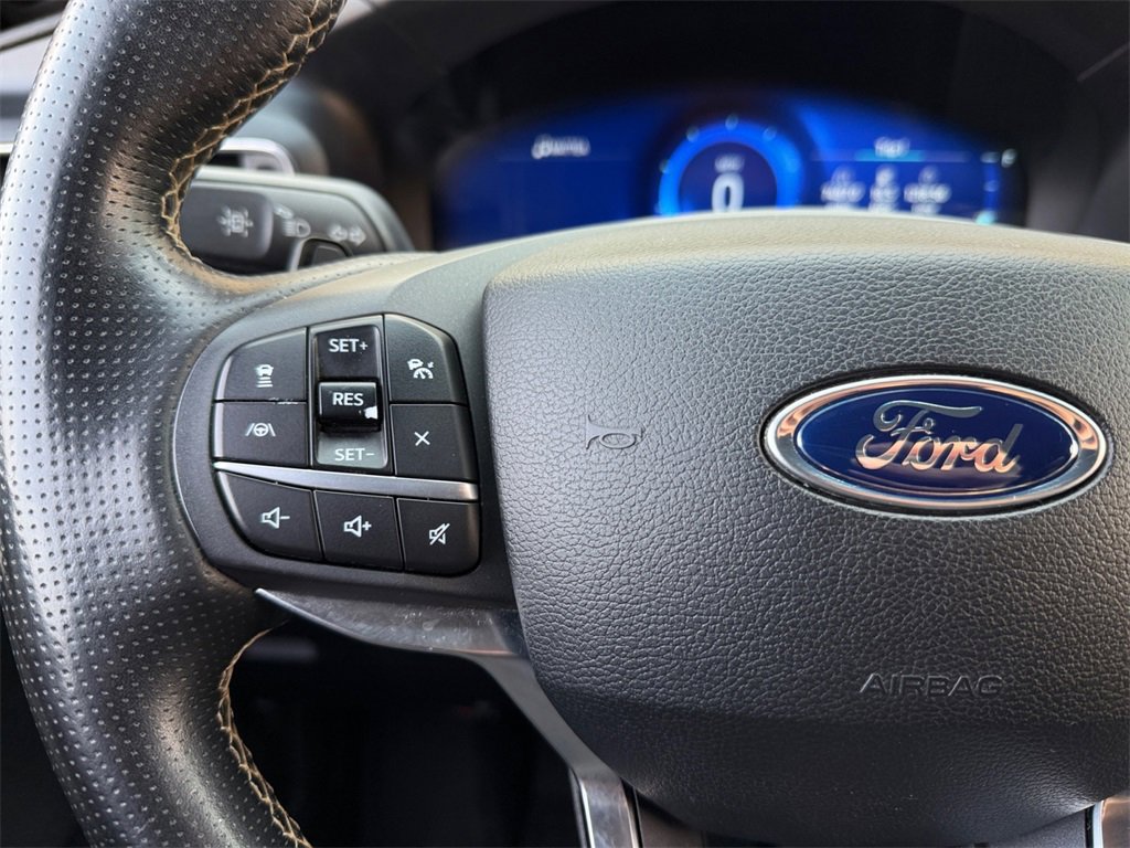 Used 2020 Ford Explorer ST w/ ST Street Pack image 23