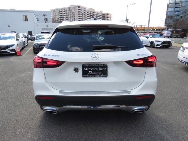 Used 2025 Mercedes-Benz GLA 250 4MATIC image 3