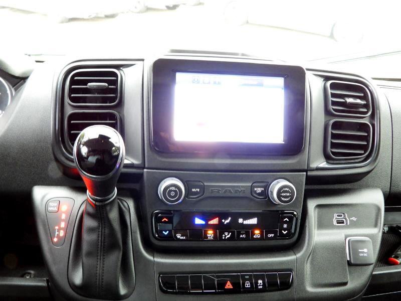 Used 2023 RAM ProMaster 2500 image 46