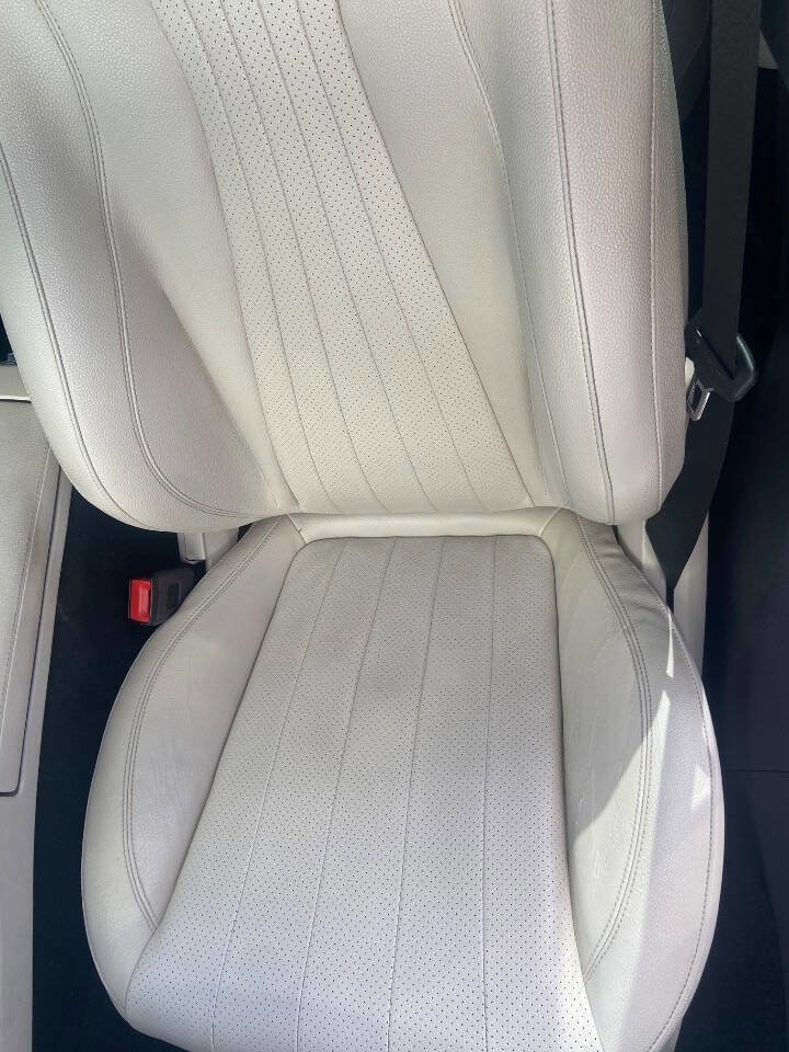 Used 2017 Mercedes-Benz E 300 image 9