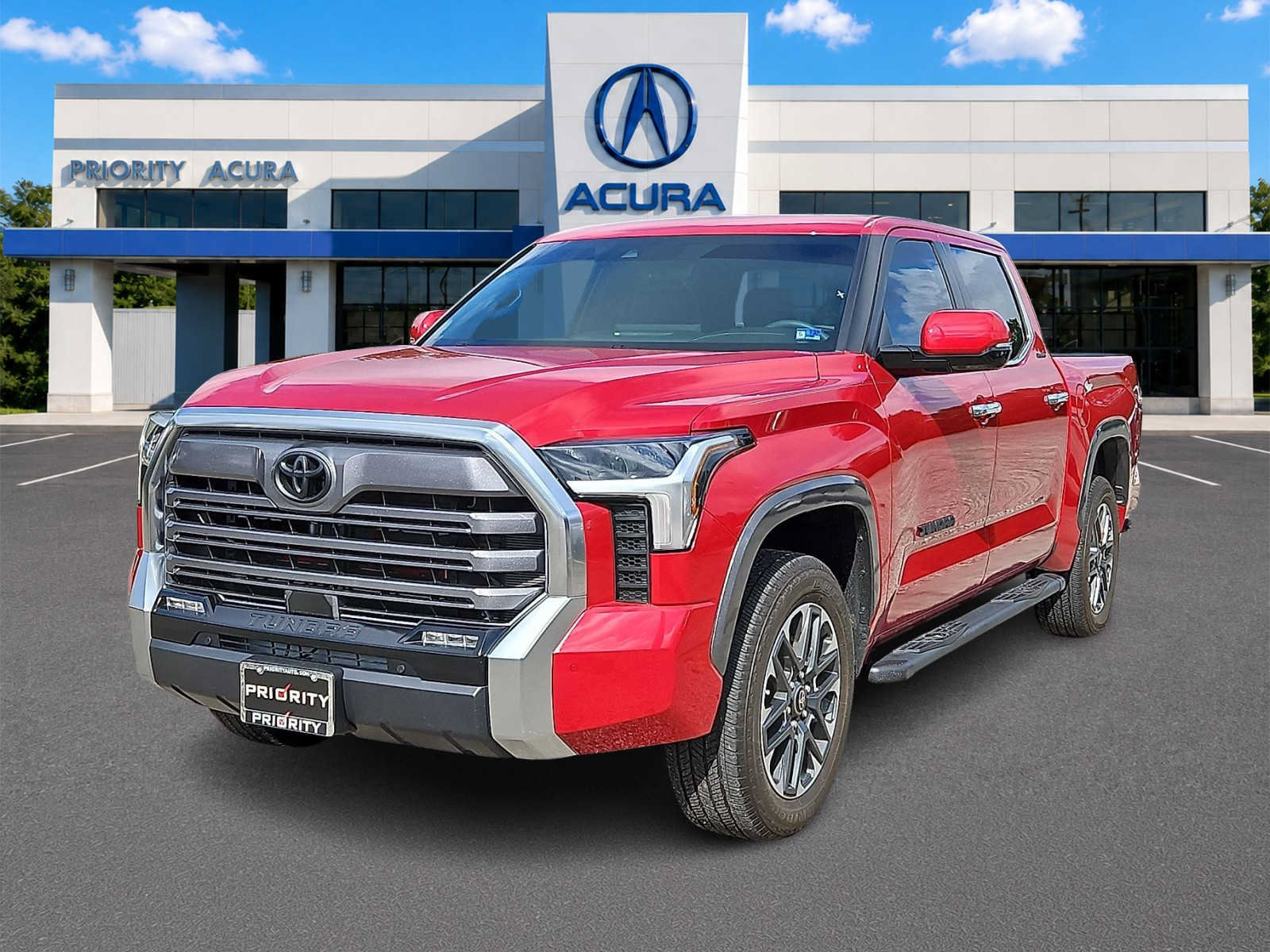 Used 2025 Toyota Tundra Limited AWD/4WD image 1