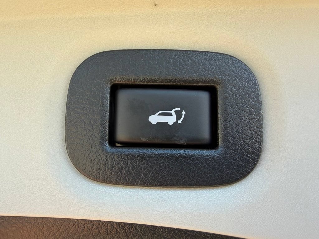 Used 2019 Nissan Rogue SV w/ Premium Package AWD/4WD image 35