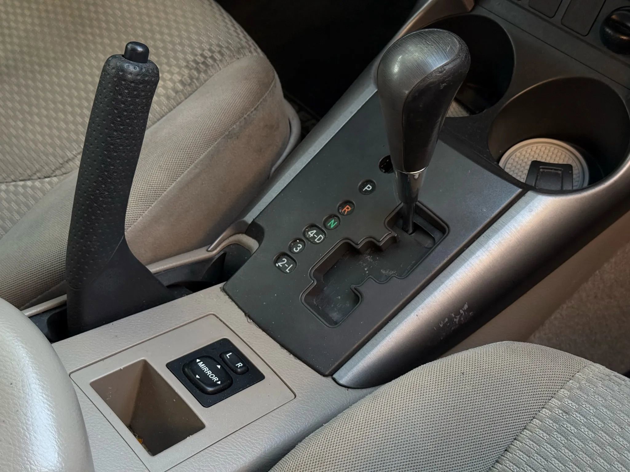 Used 2007 Toyota RAV4 Limited image 37