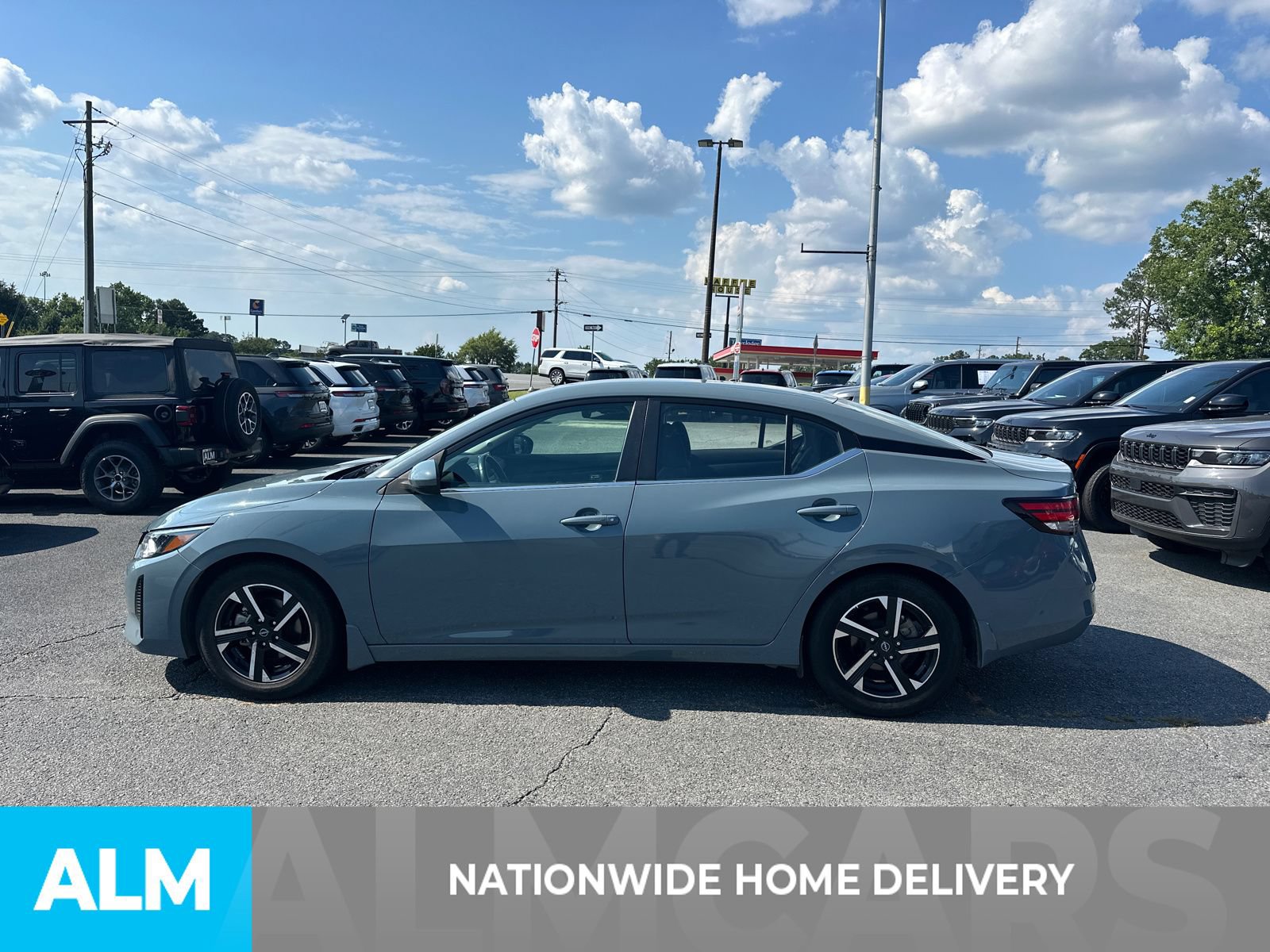 Used 2024 Nissan Sentra SV w/ All-Weather Package FWD image 5