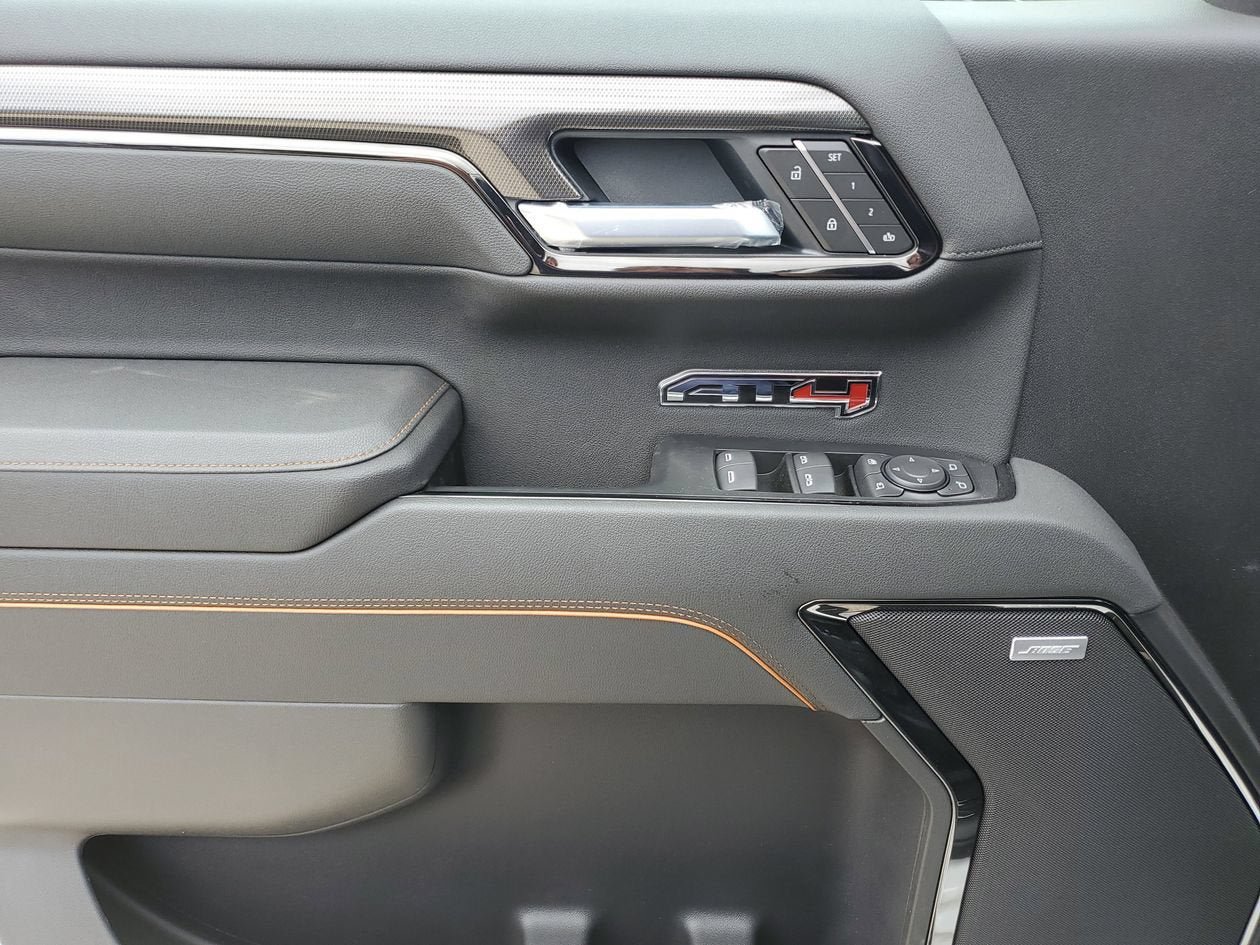 New 2026 GMC Sierra 1500 AT4 w/ AT4 Premium Package AWD/4WD image 18