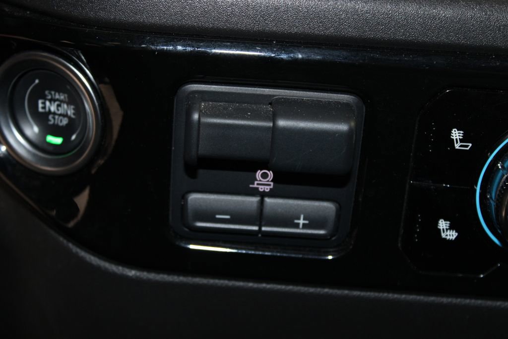 Used 2025 GMC Sierra 1500 SLT image 31