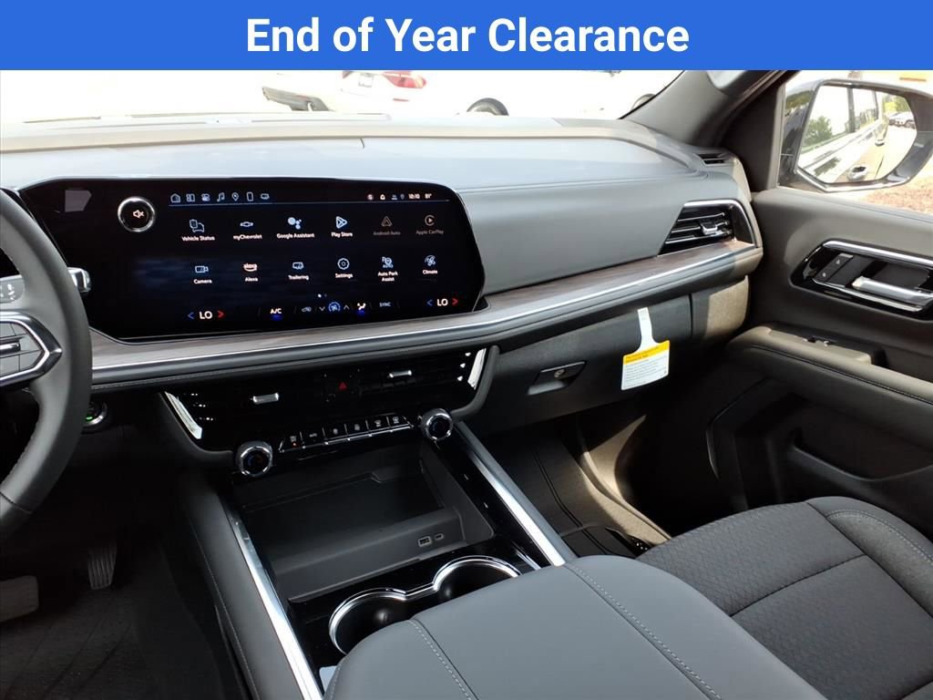 New 2025 Chevrolet Suburban LS image 22