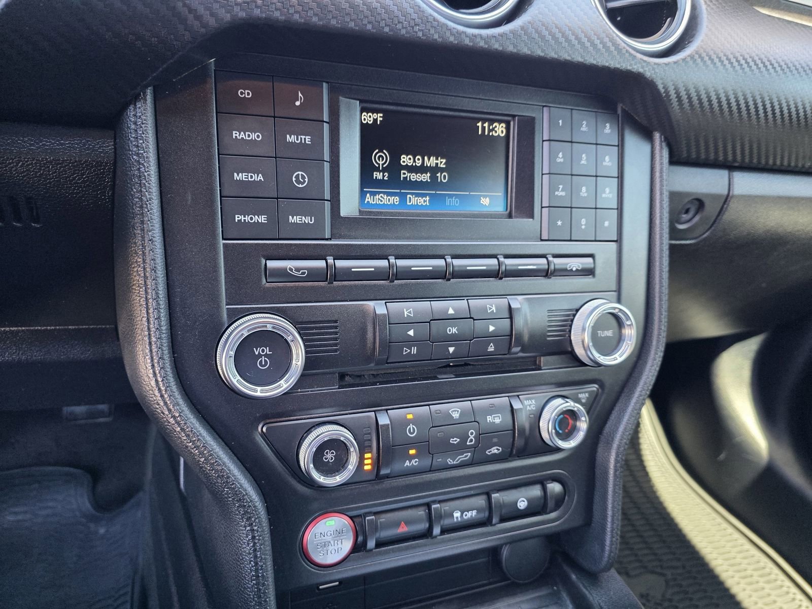 Used 2018 Ford Mustang Coupe image 20