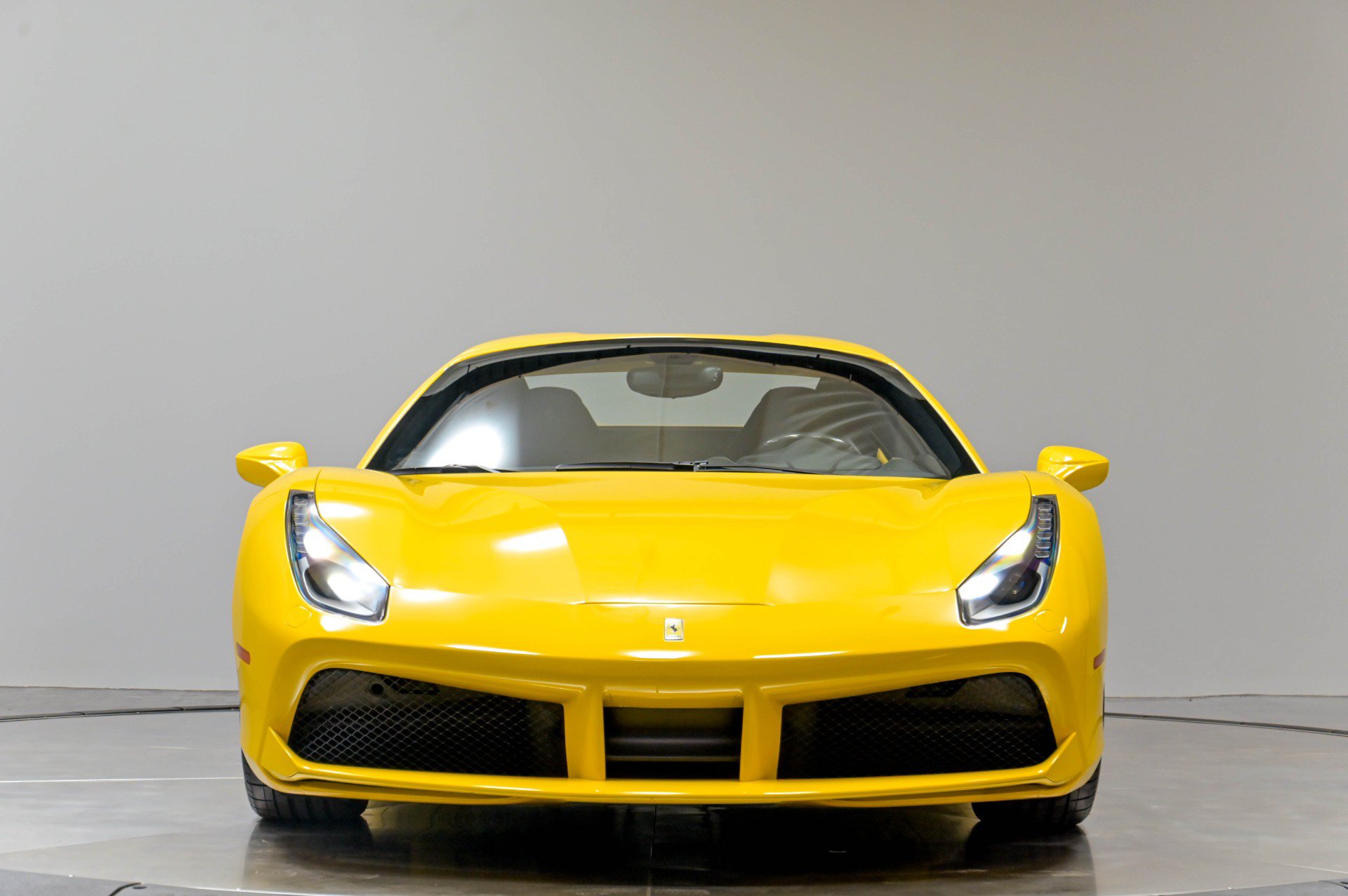 Used 2017 Ferrari 488 Spider RWD image 56
