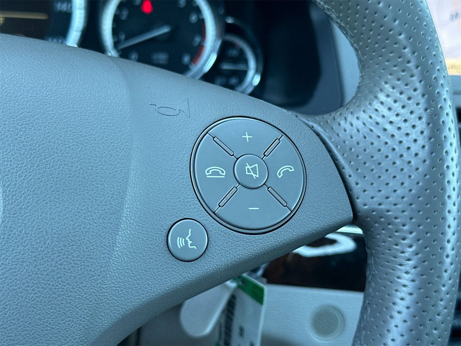 Used 2010 Mercedes-Benz E 350 Coupe image 25