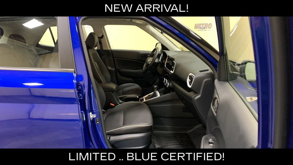 Used 2024 Hyundai Venue Limited FWD image 11