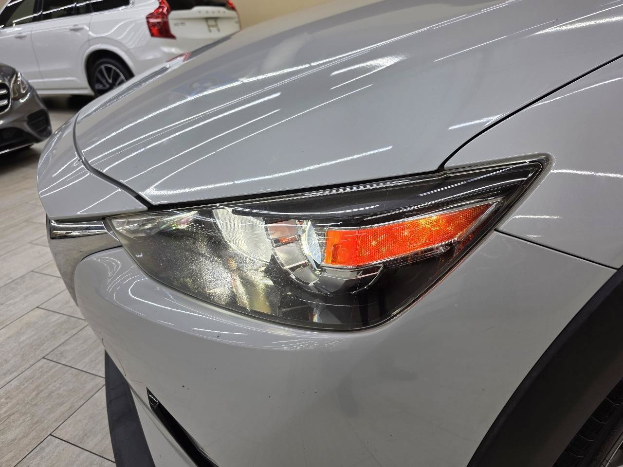 Used 2019 MAZDA CX-3 Touring w/ Preferred Equipment Package FWD image 10