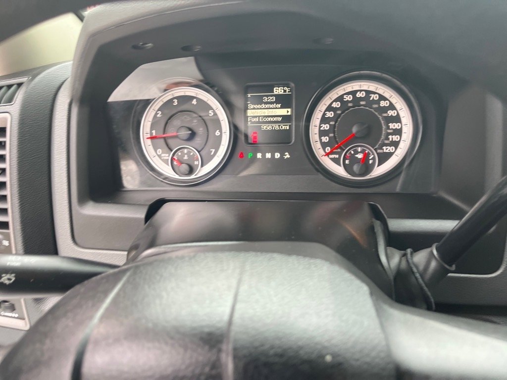 Used 2014 RAM 1500 Express image 11