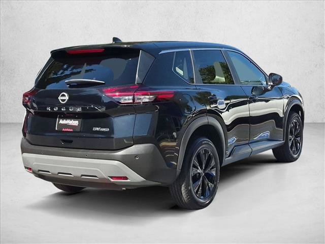 Used 2023 Nissan Rogue SV AWD/4WD image 5