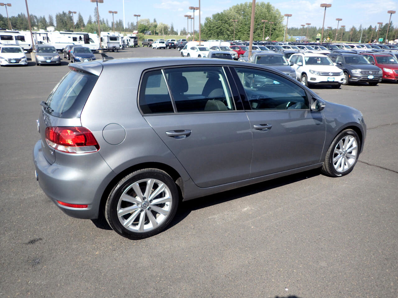 Used 2013 Volkswagen Golf TDI image 5