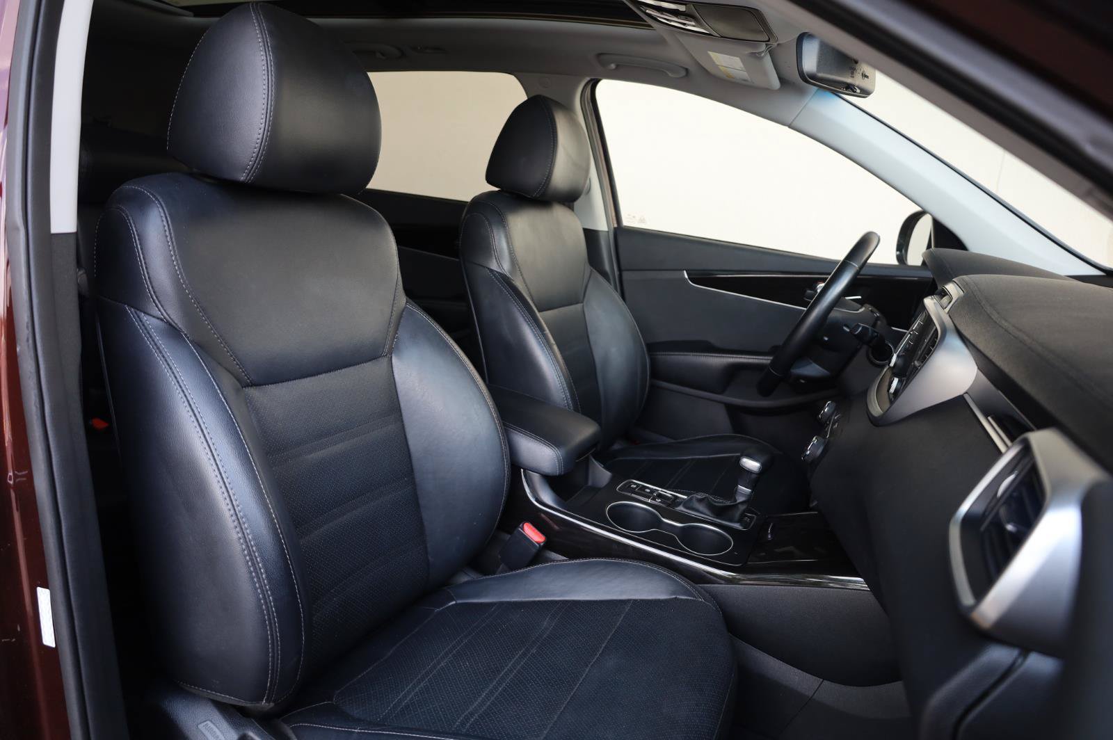 Used 2019 Kia Sorento EX AWD/4WD image 30