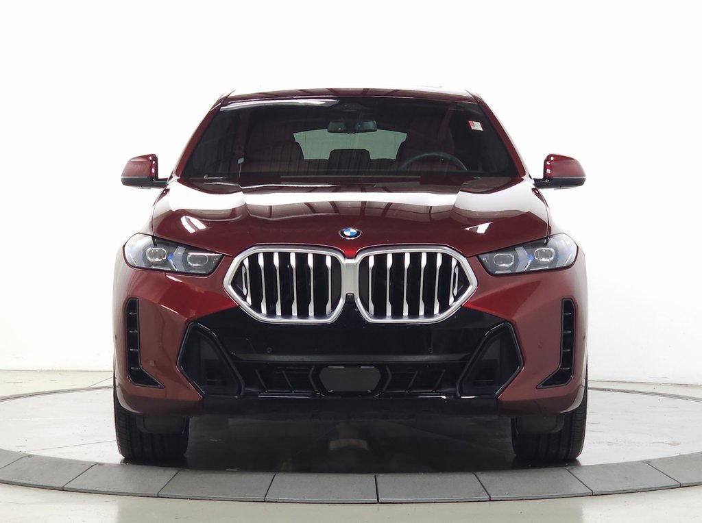 Used 2025 BMW X6 xDrive40i w/ Climate Comfort Package image 12