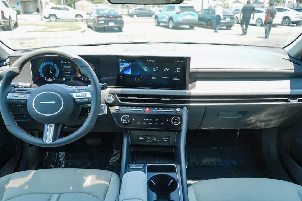 New 2026 Hyundai Sonata SEL FWD image 12