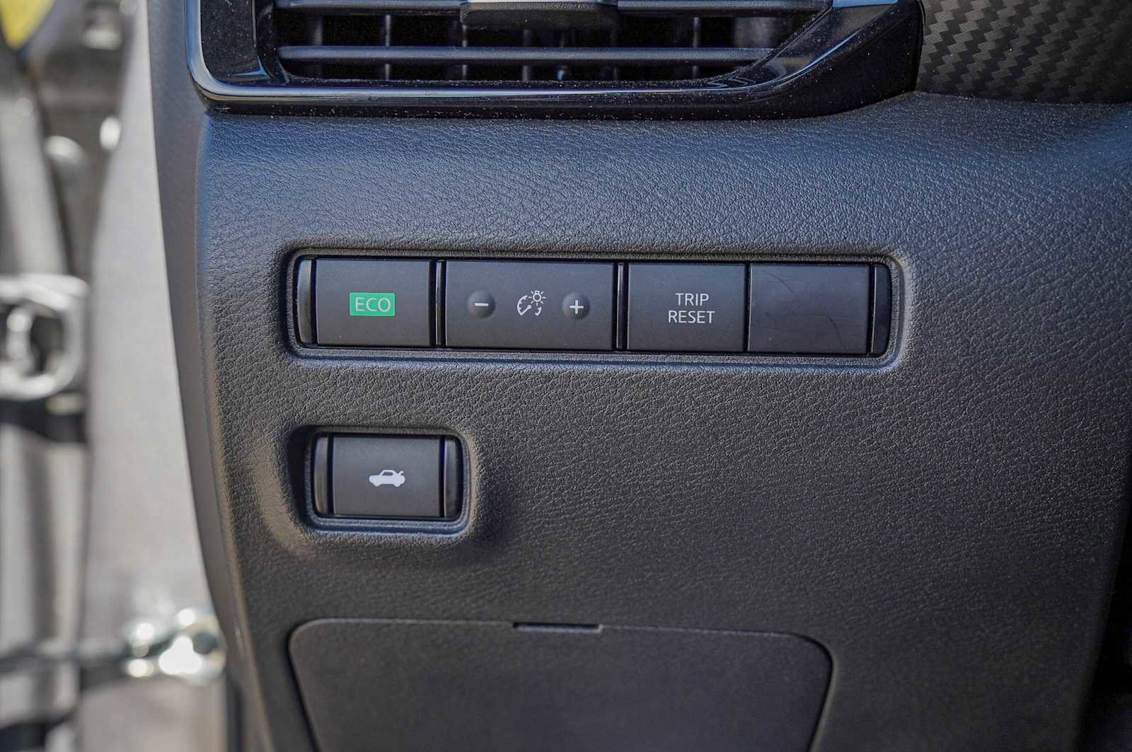 Used 2024 Nissan Sentra SV image 21