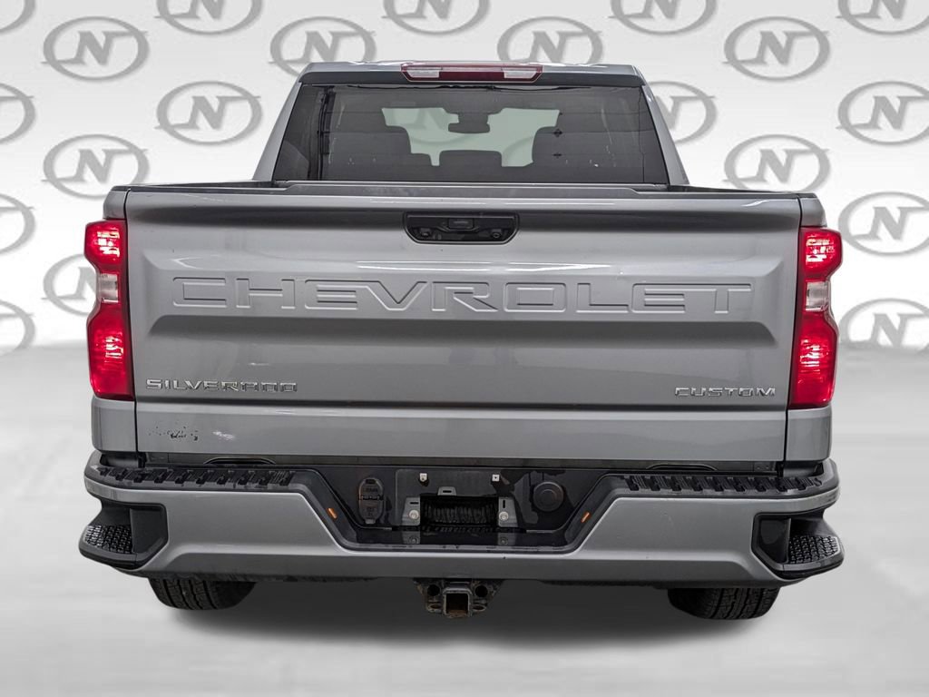 Used 2024 Chevrolet Silverado 1500 Custom AWD/4WD image 31