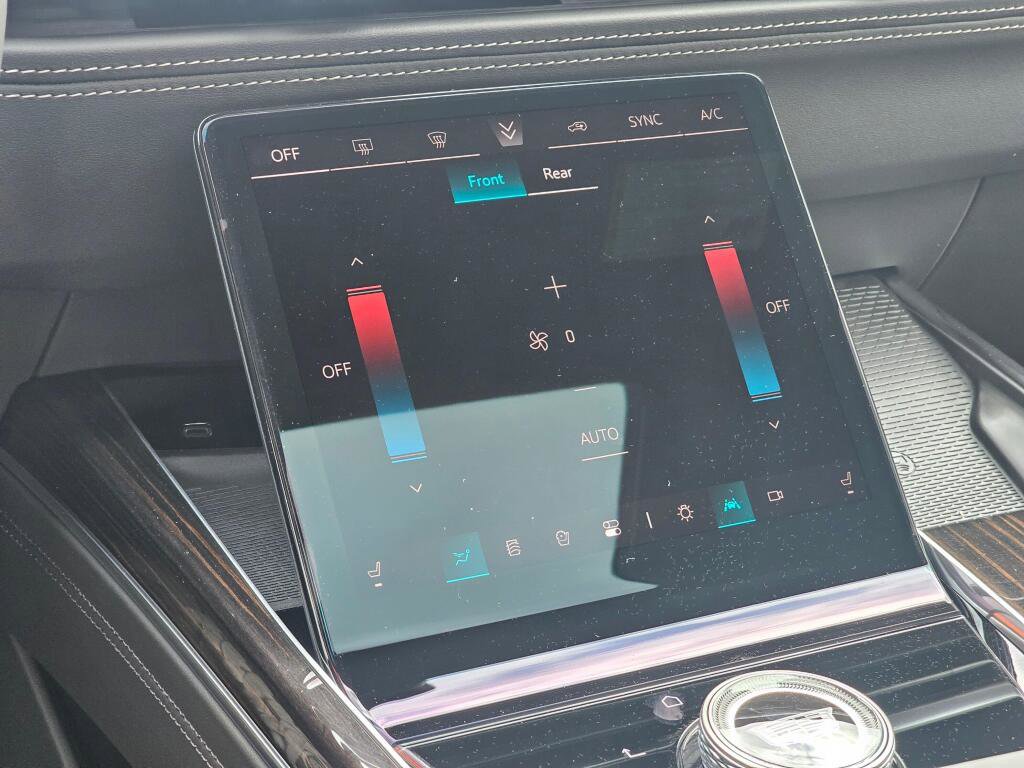 New 2026 Cadillac Escalade Luxury image 27