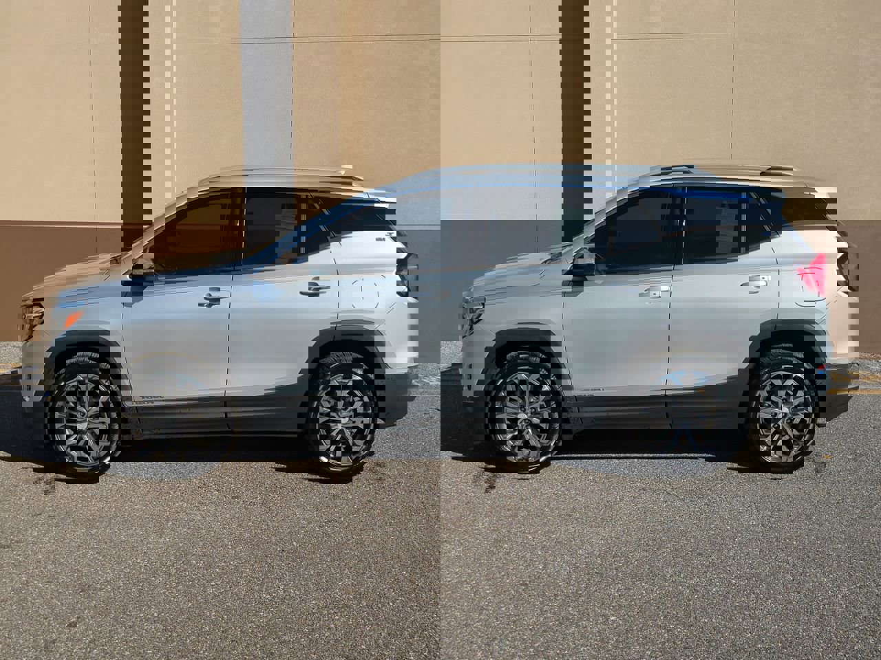 Used 2019 GMC Terrain SLT image 7