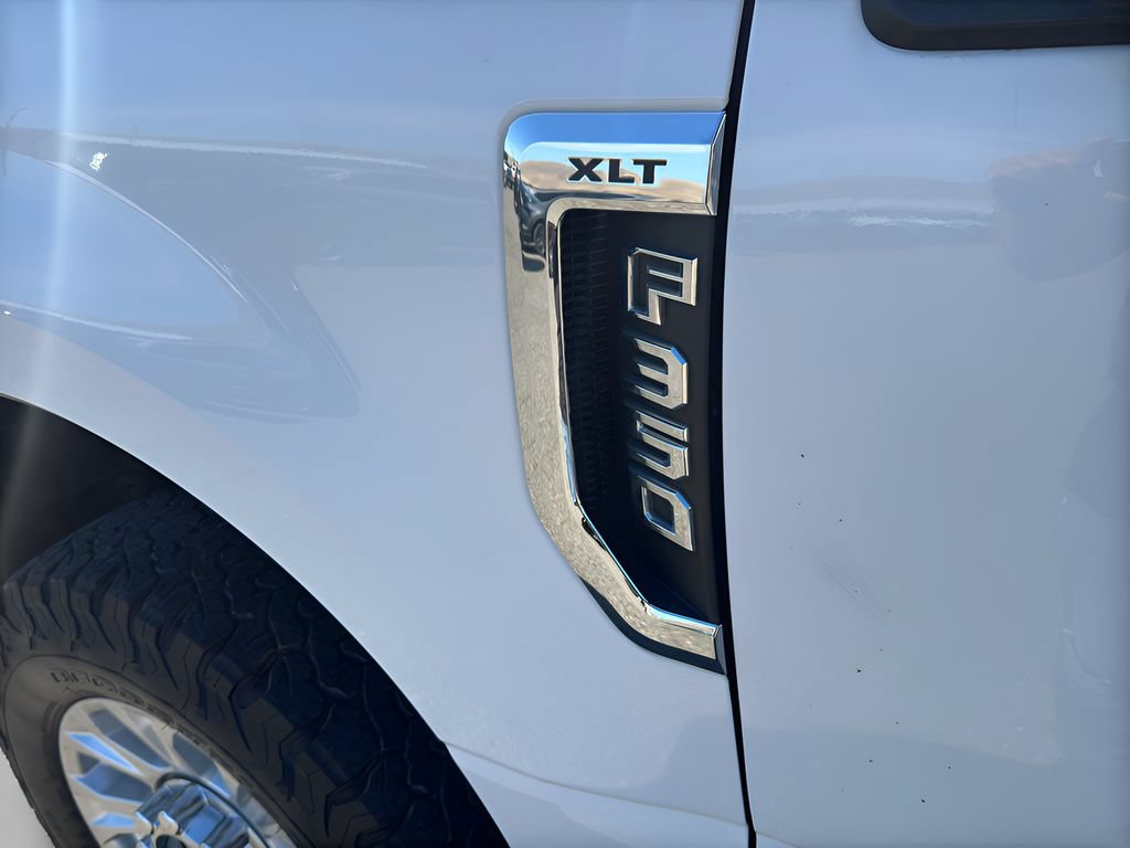 Used 2020 Ford F350 XLT w/ XLT Value Package AWD/4WD image 11