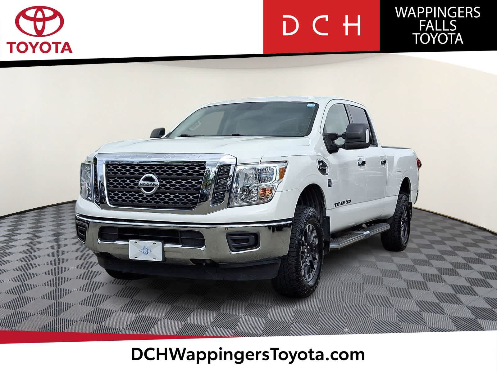 Used 2017 Nissan Titan XD AWD/4WD image 1
