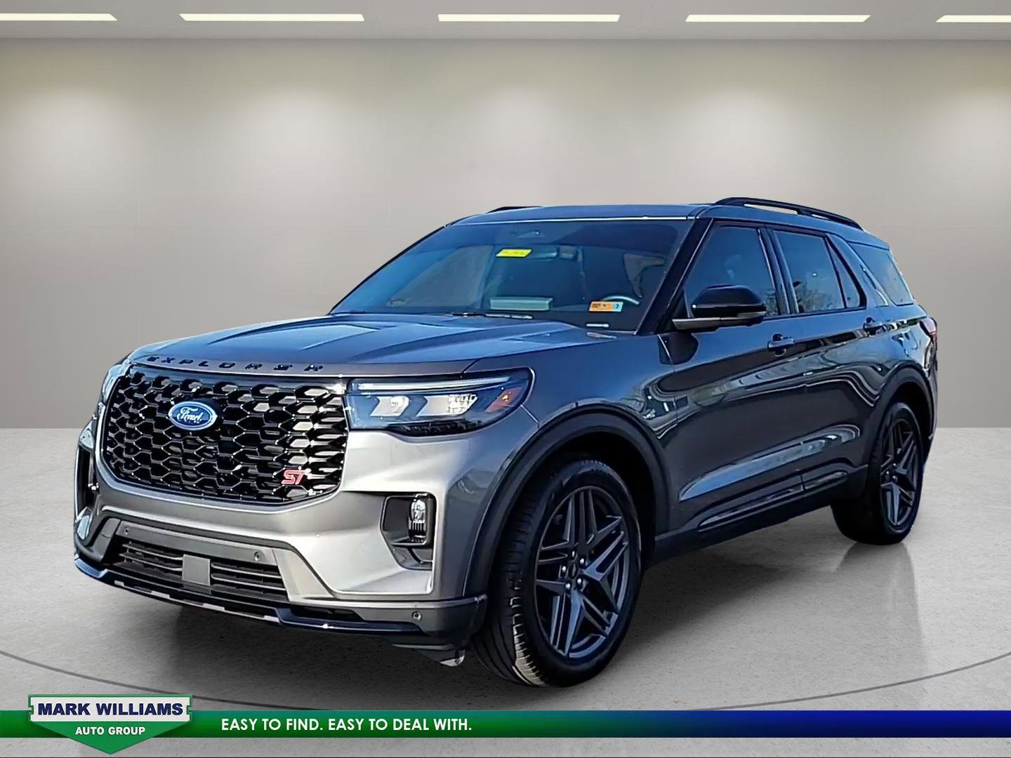 Used 2025 Ford Explorer ST w/ Sun And Sound Package AWD/4WD image 8