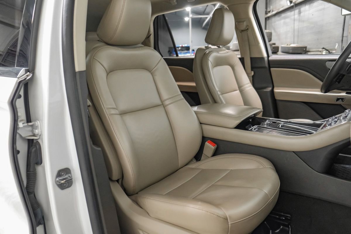 Used 2022 Lincoln Aviator 2WD image 31