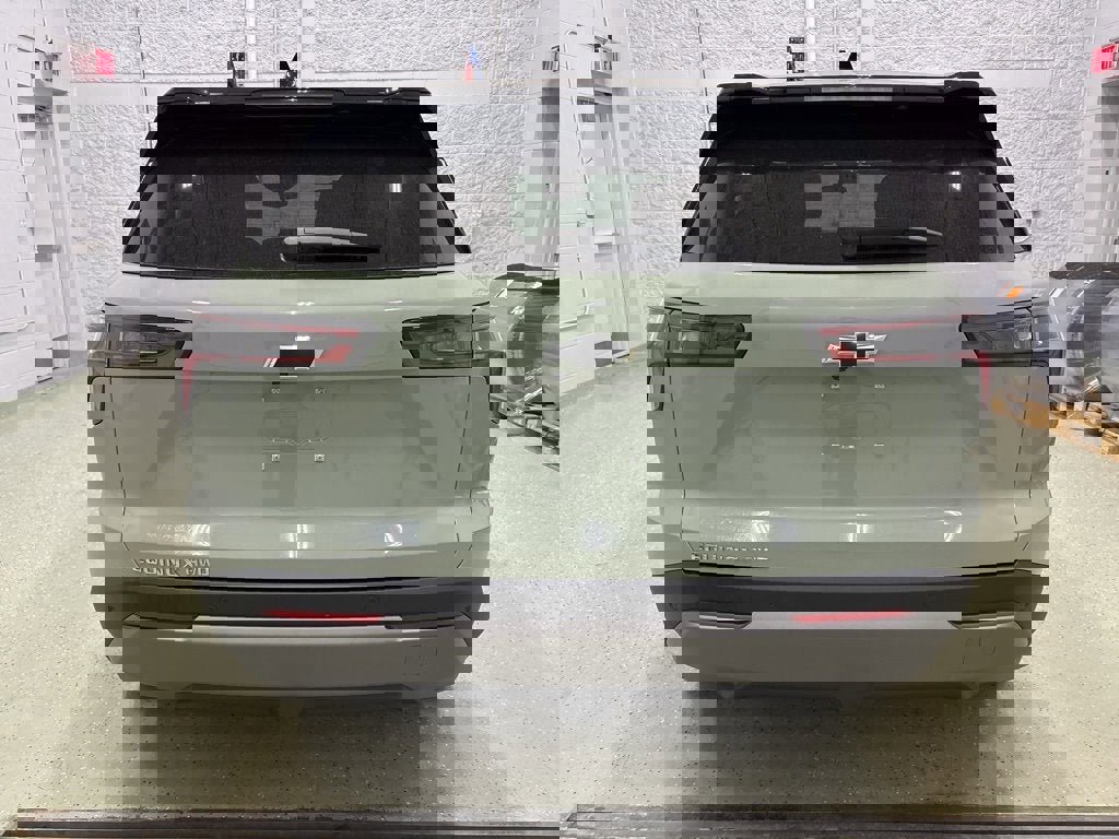 New 2026 Chevrolet Equinox LT w/ LPO, Floor Liner Package image 4