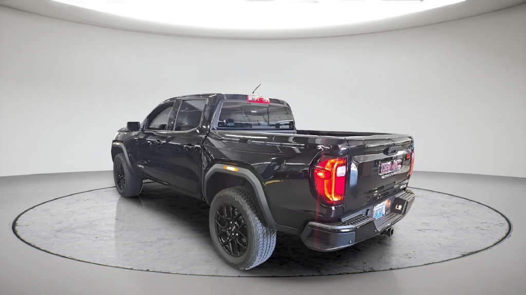Used 2025 GMC Canyon AT4 AWD/4WD image 5