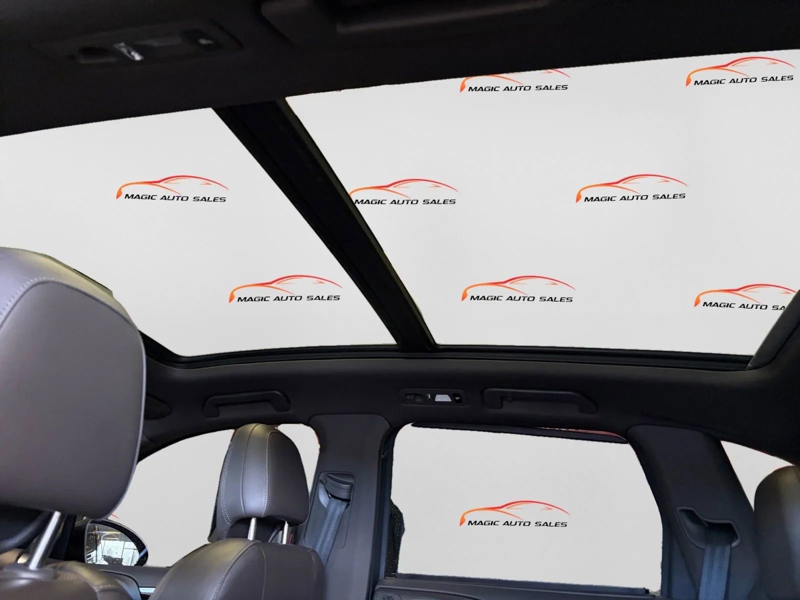 Used 2016 Porsche Cayenne w/ Premium Package Plus image 71