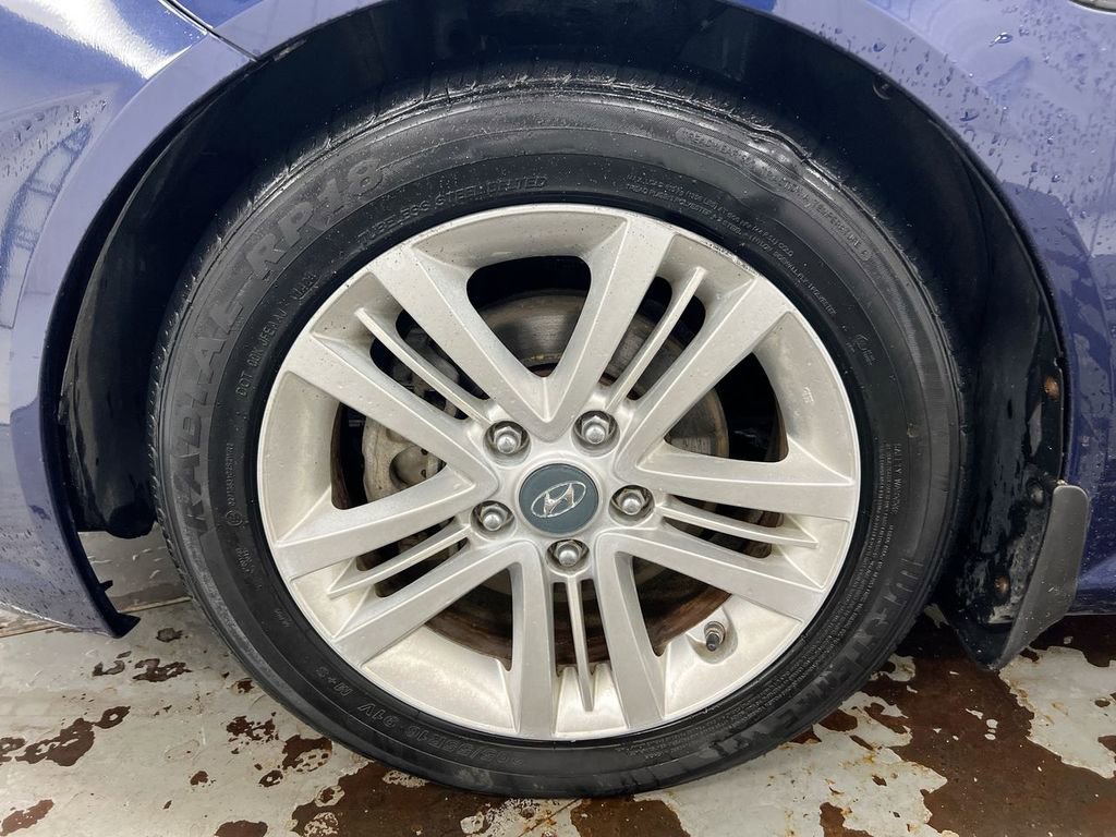 Used 2007 Hyundai Tiburon GS image 26