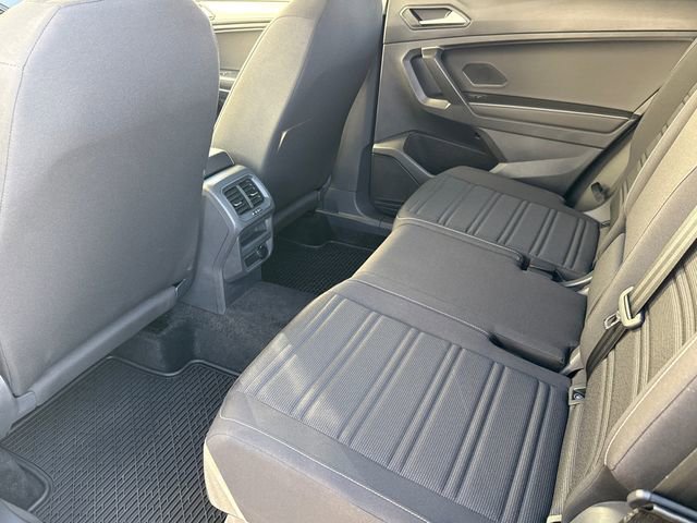 Certified 2024 Volkswagen Tiguan S image 36
