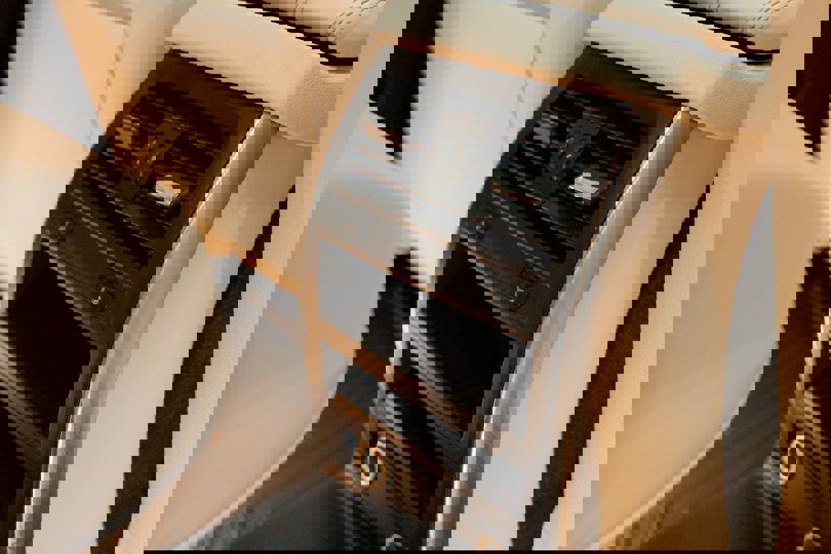 Used 2015 BMW 535i Gran Turismo xDrive image 21