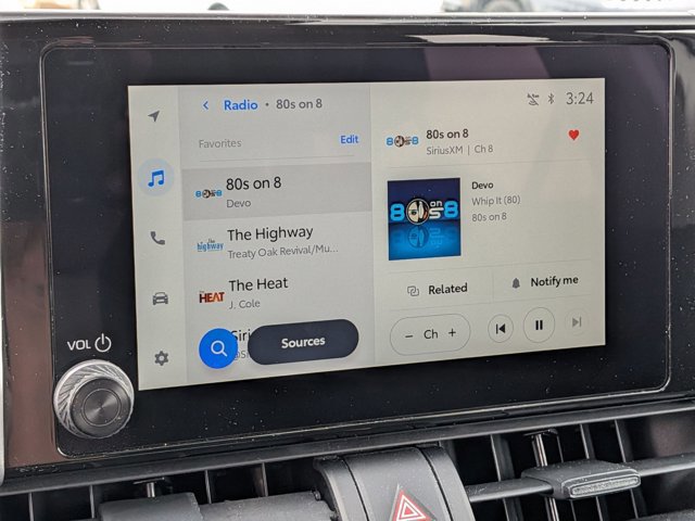 Used 2025 Toyota RAV4 LE image 10