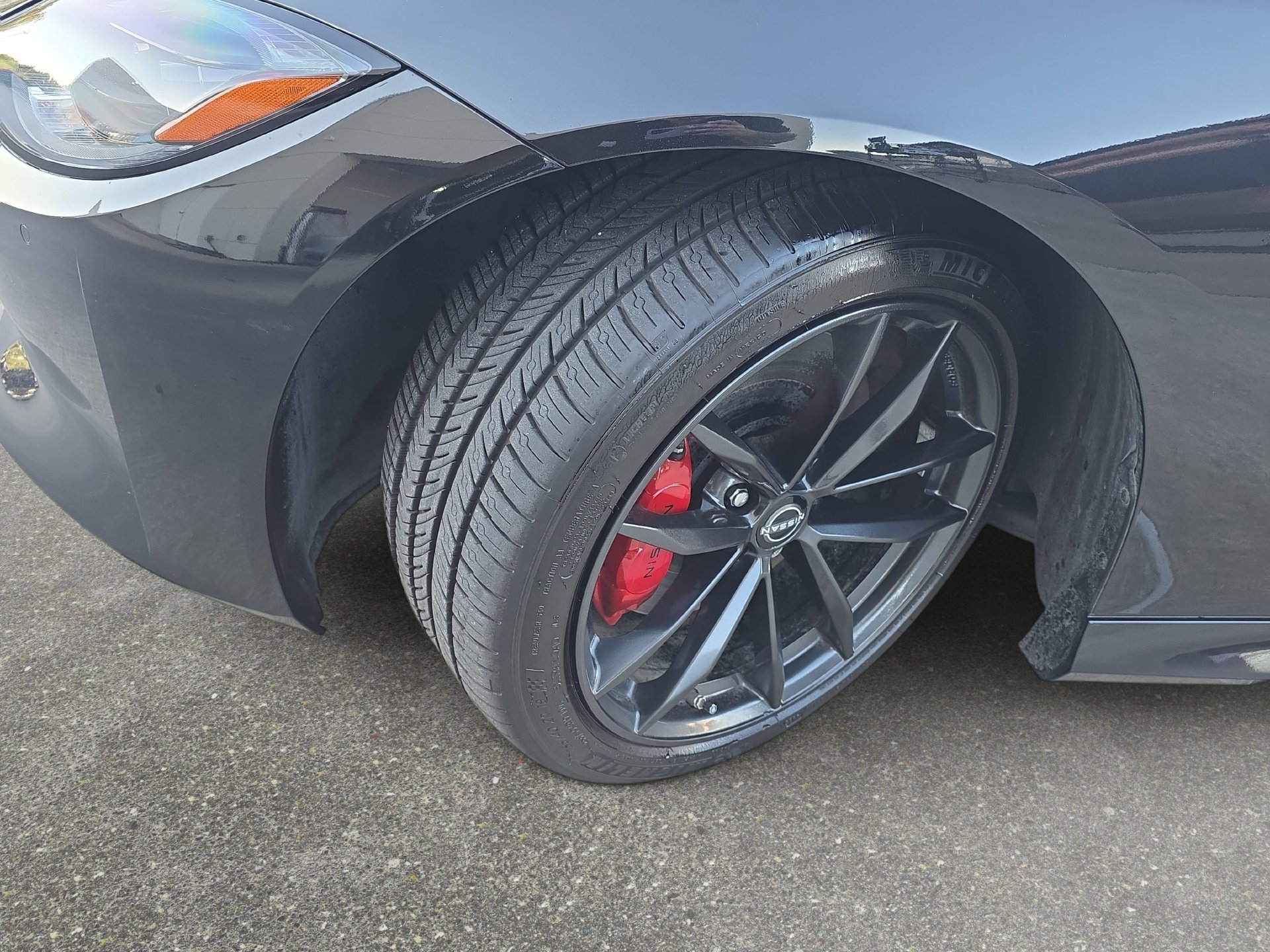 Used 2024 Nissan Z Performance w/ Floor Mat Package RWD image 27