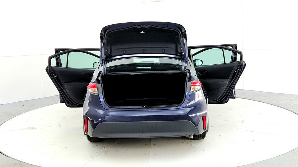 Certified 2024 Toyota Corolla LE FWD image 11