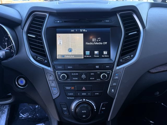 Used 2017 Hyundai Santa Fe Limited AWD/4WD image 26