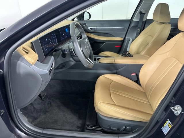 Used 2025 Hyundai Sonata Limited image 11