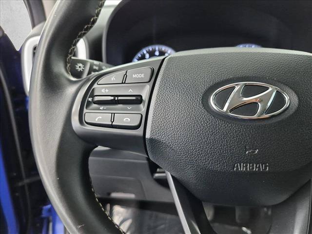 Certified 2022 Hyundai Venue Limited w/ Cargo Package FWD image 29