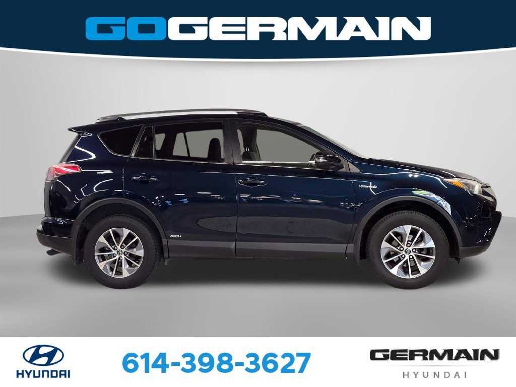 Used 2018 Toyota RAV4 XLE w/ Convenience Package AWD/4WD image 7