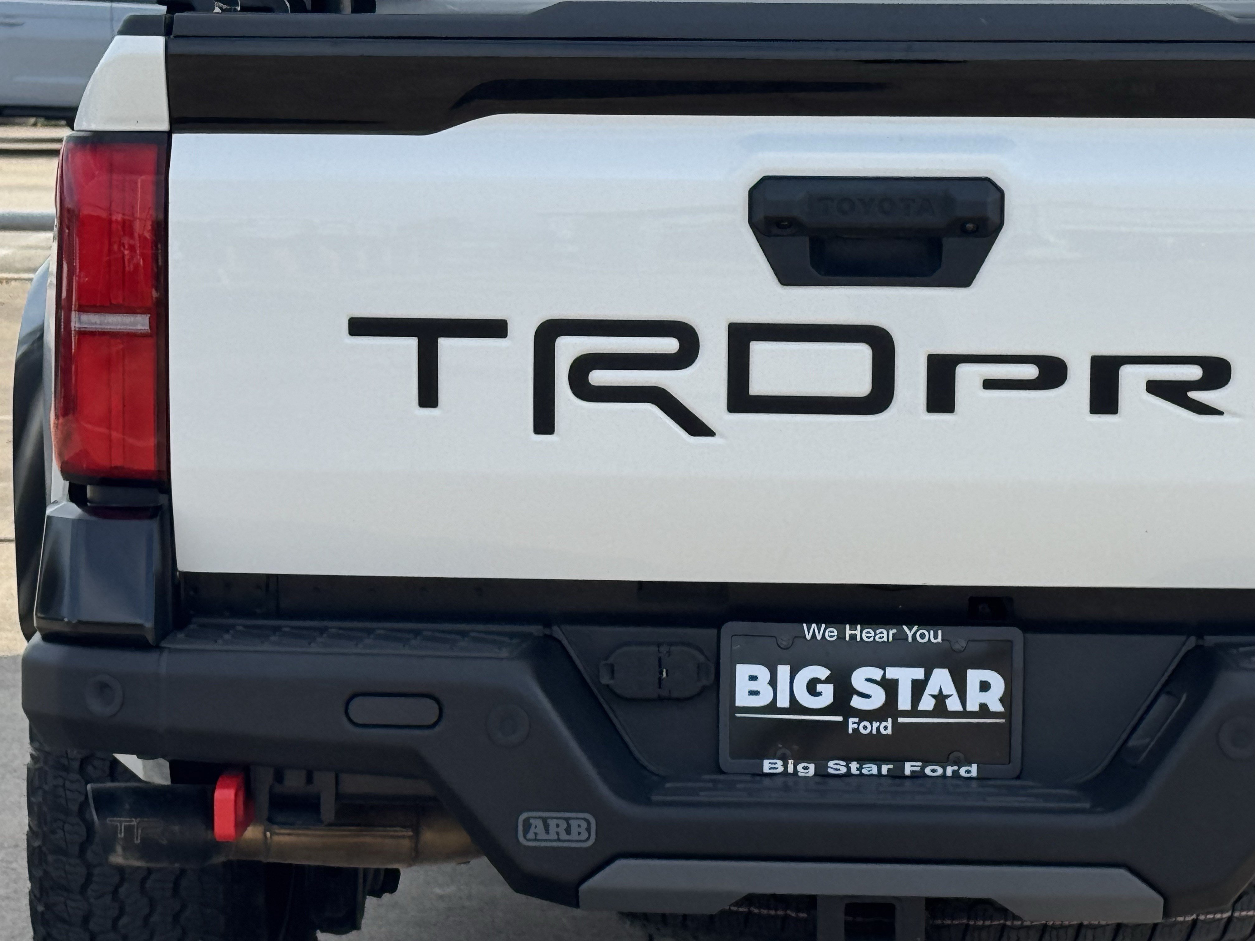 Used 2025 Toyota Tacoma TRD Pro AWD/4WD image 10