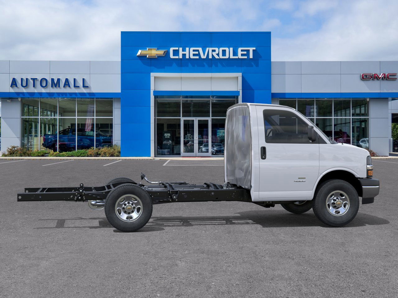New 2026 Chevrolet Express 3500 w/ Power Convenience Package RWD image 25