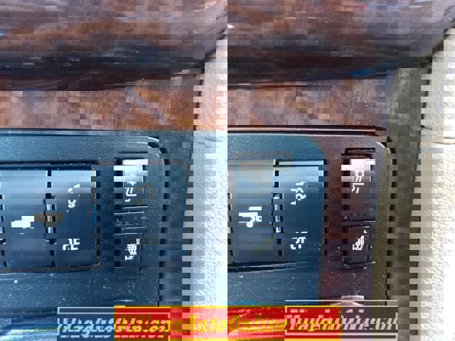 Used 2017 Buick Enclave Premium w/ Experience Buick Package image 27