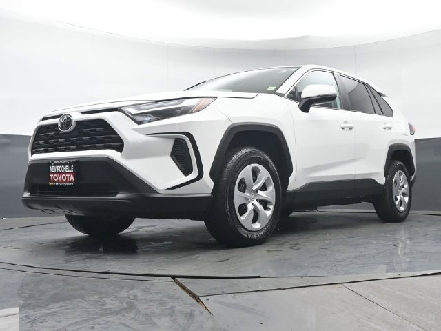 Certified 2025 Toyota RAV4 LE AWD/4WD image 26